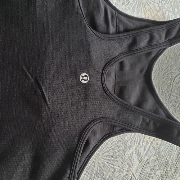 Lululemon Tank - Picture 2 of 8